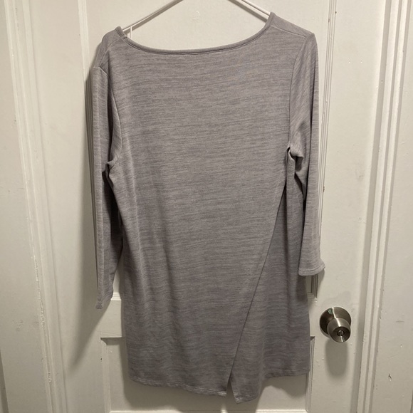 Land’s End Top - Picture 3 of 11